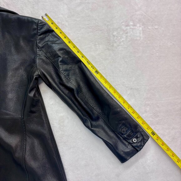 Andrew Mark 100% Leather Coat --- Super Cute and Flattering!! Size M - Picture 9 of 12